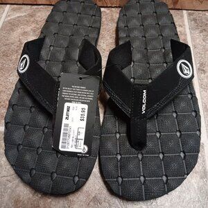 Volcom Men's Recliner Sandals size 10 brand new